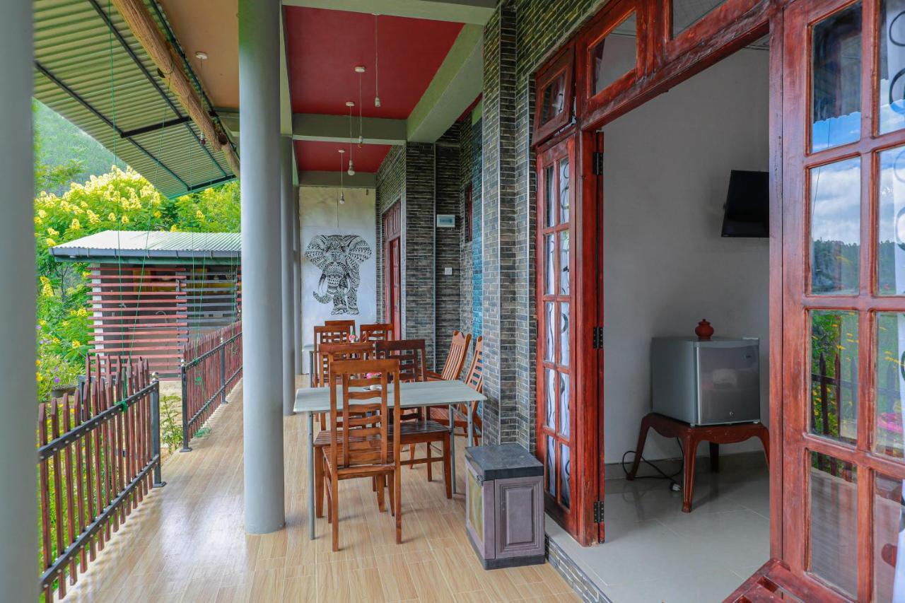 Zircon Ella Bed & Breakfast Luaran gambar