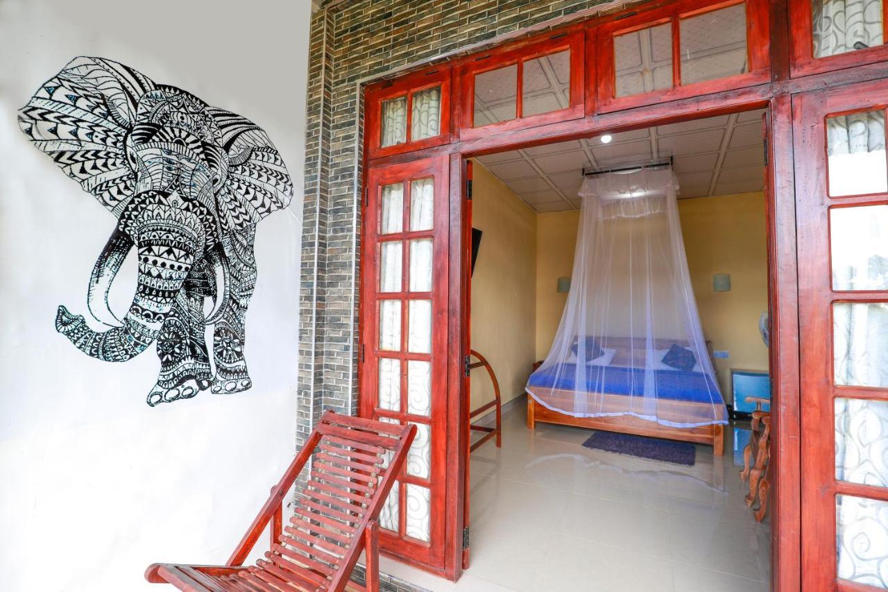Zircon Ella Bed & Breakfast Luaran gambar