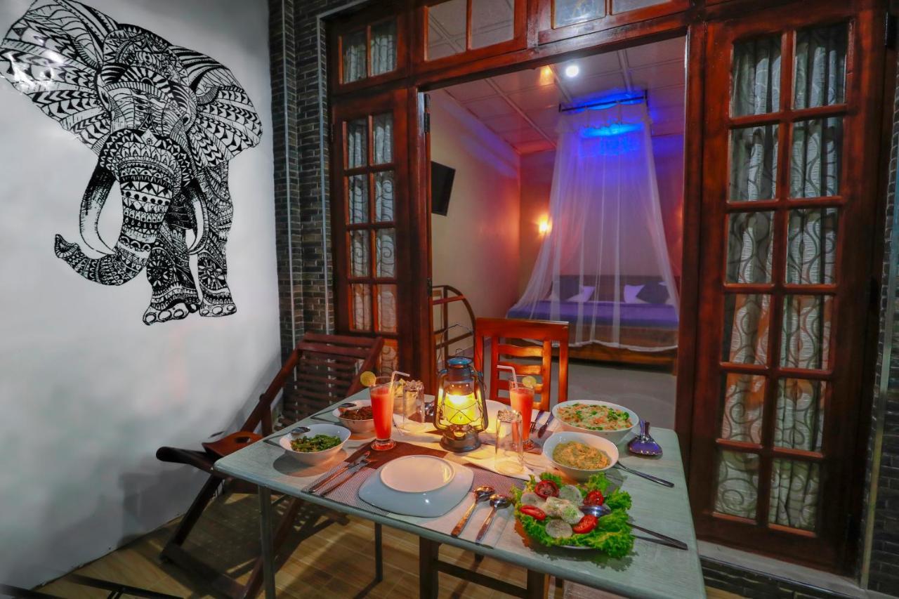 Zircon Ella Bed & Breakfast Luaran gambar