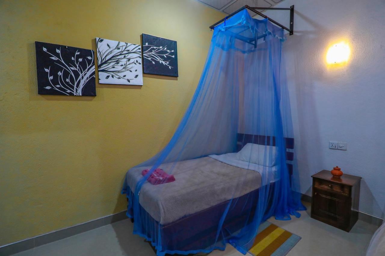 Zircon Ella Bed & Breakfast Luaran gambar